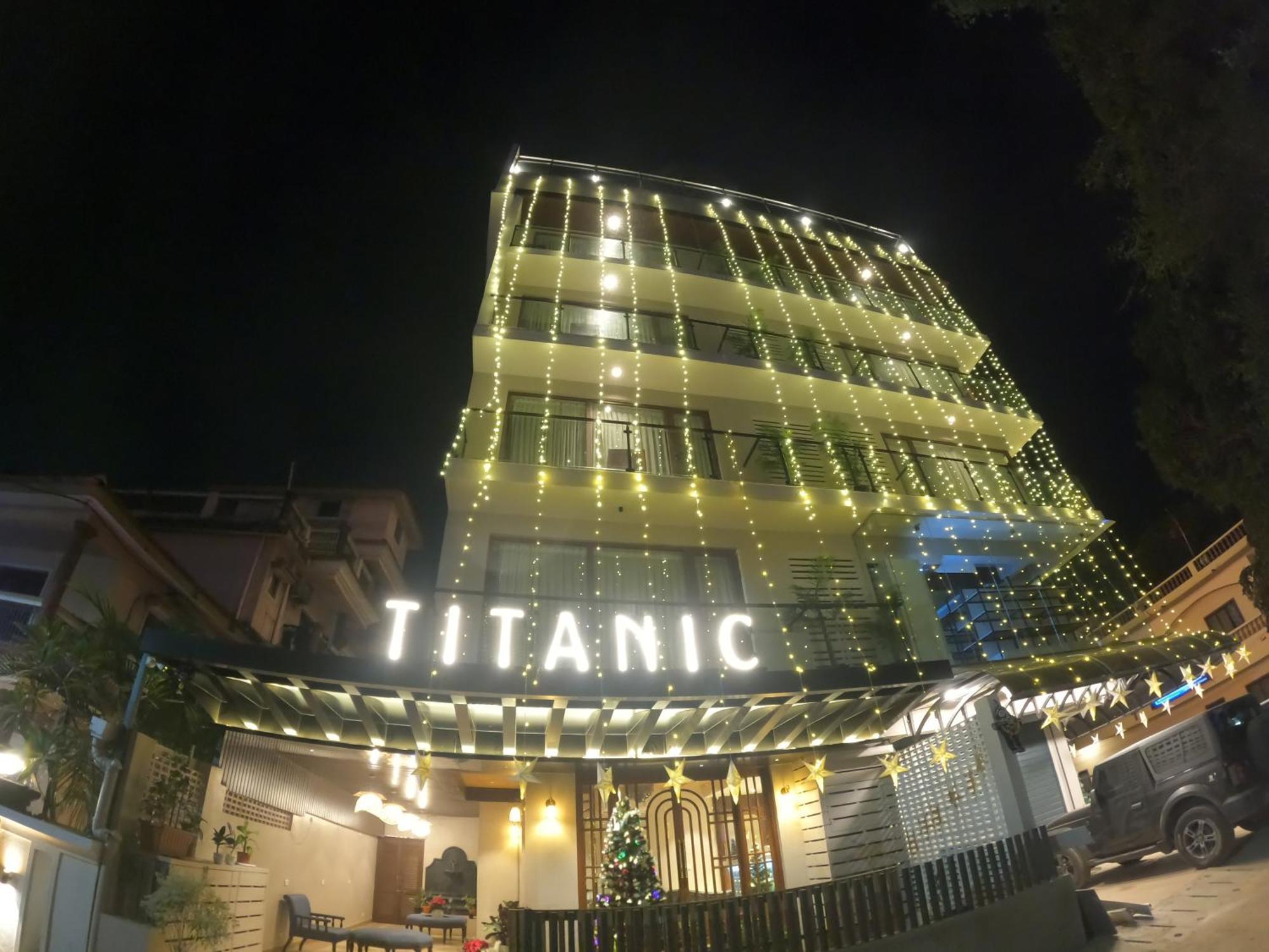 Titanic Boutique Hotel Baga Buitenkant foto